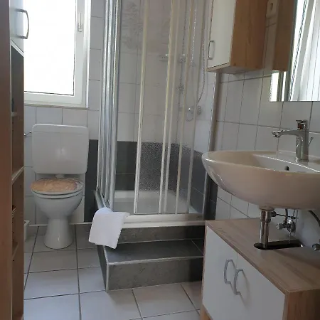Duesselapartment * هان