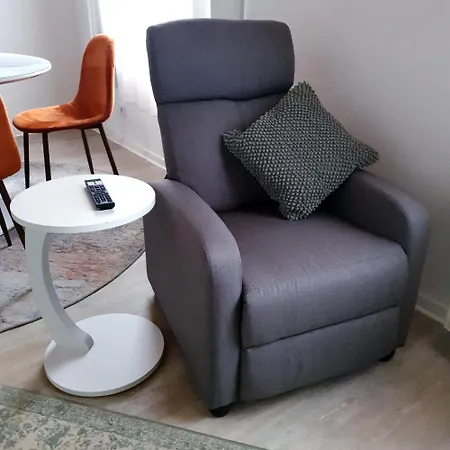 Duesselapartment * هان